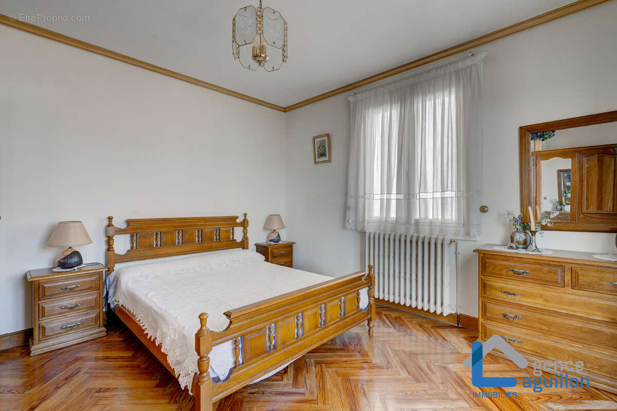 Hendaye  belle maison  de 151 m2 avec fort potentiel - photo 19
