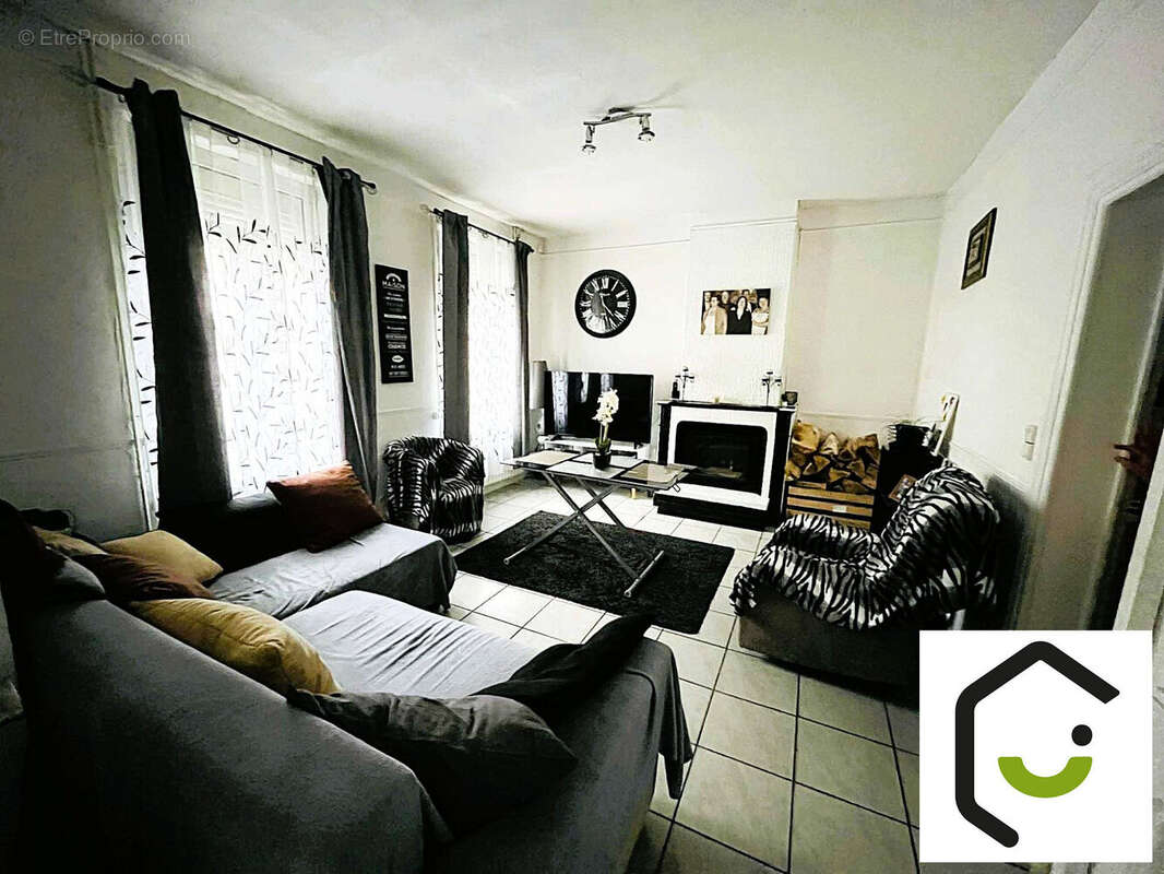 Maison 114 m² à Eppeville  - photo 3
