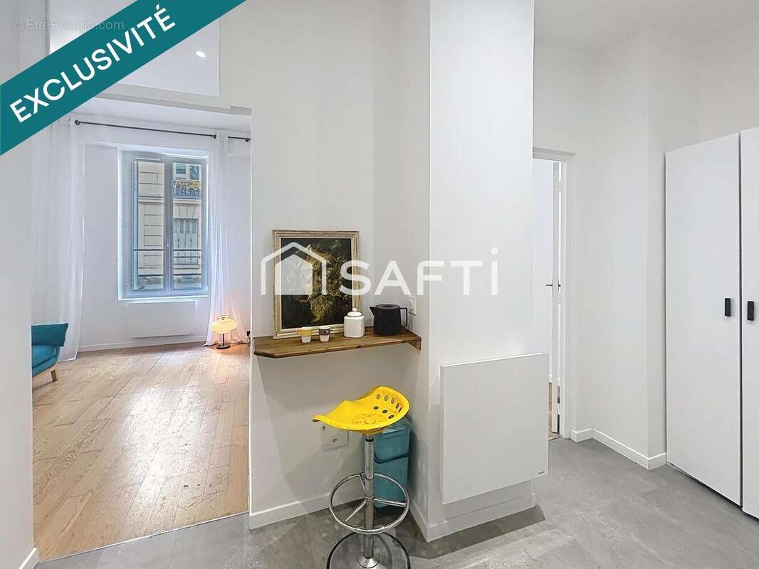 Photo 3 - Appartement à PARIS-14E