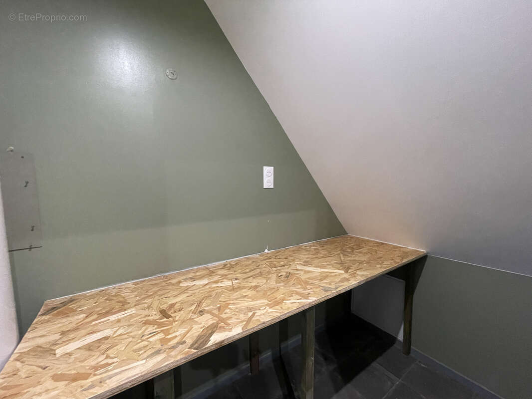 Maison à ROUGEMONT-LE-CHATEAU