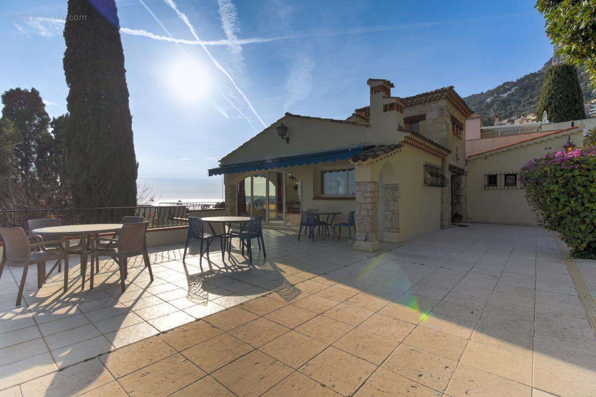 Maison à ROQUEBRUNE-CAP-MARTIN