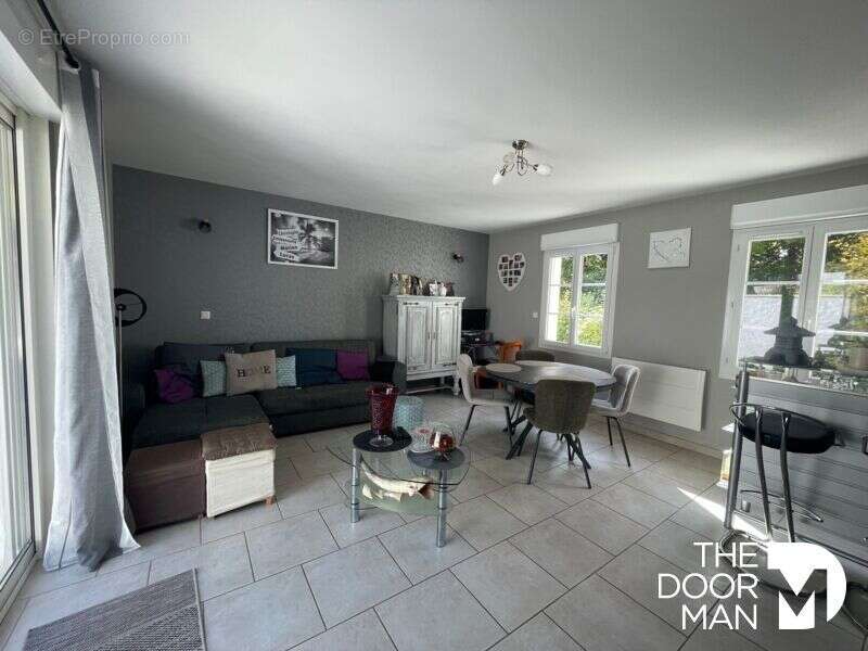 Maison à LUZY-SUR-MARNE