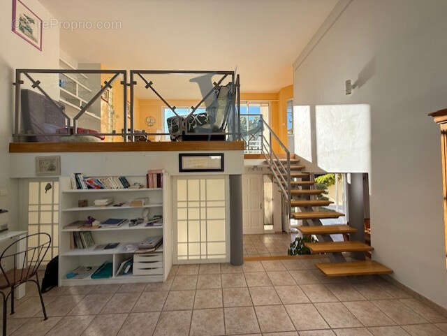 Maison à MONTMEYRAN