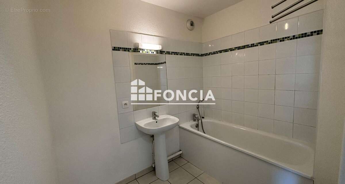 Appartement à VILLENAVE-D'ORNON