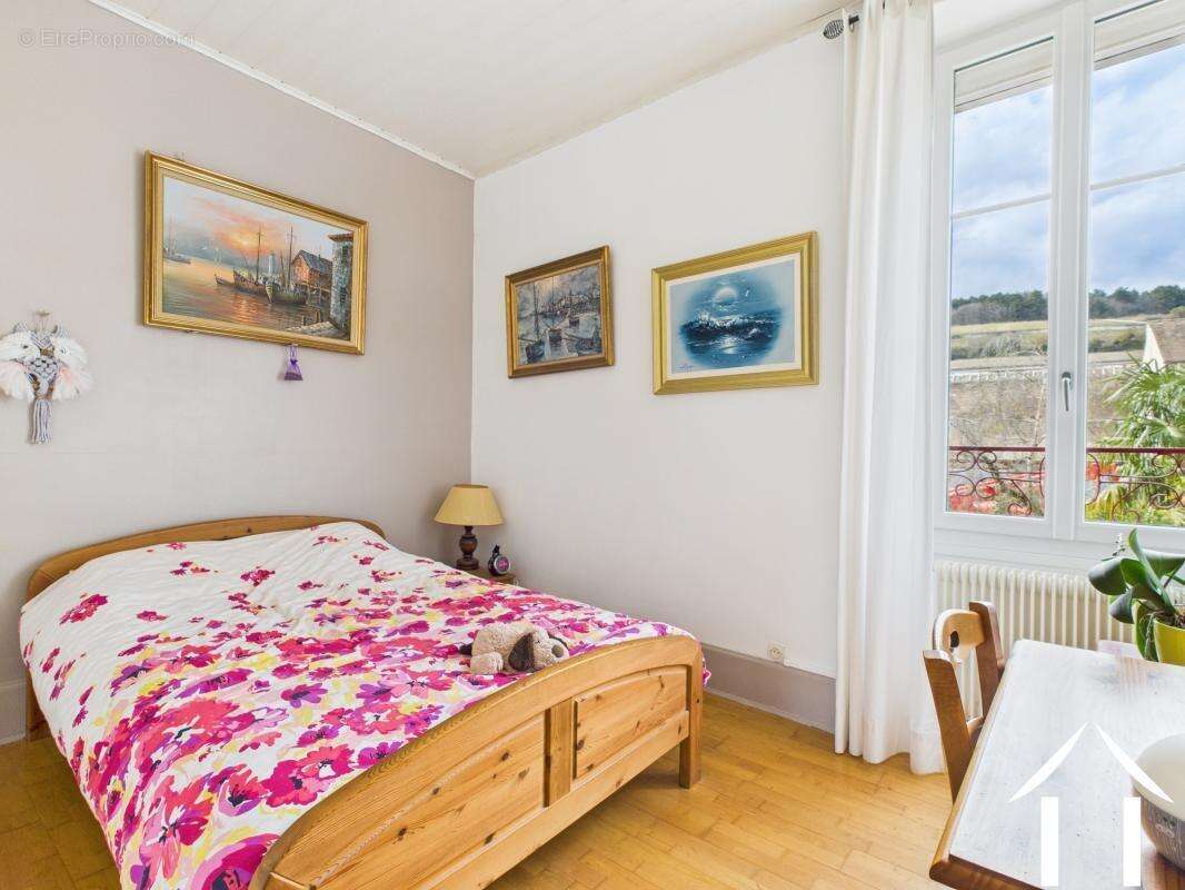 Maison à MOREY-SAINT-DENIS