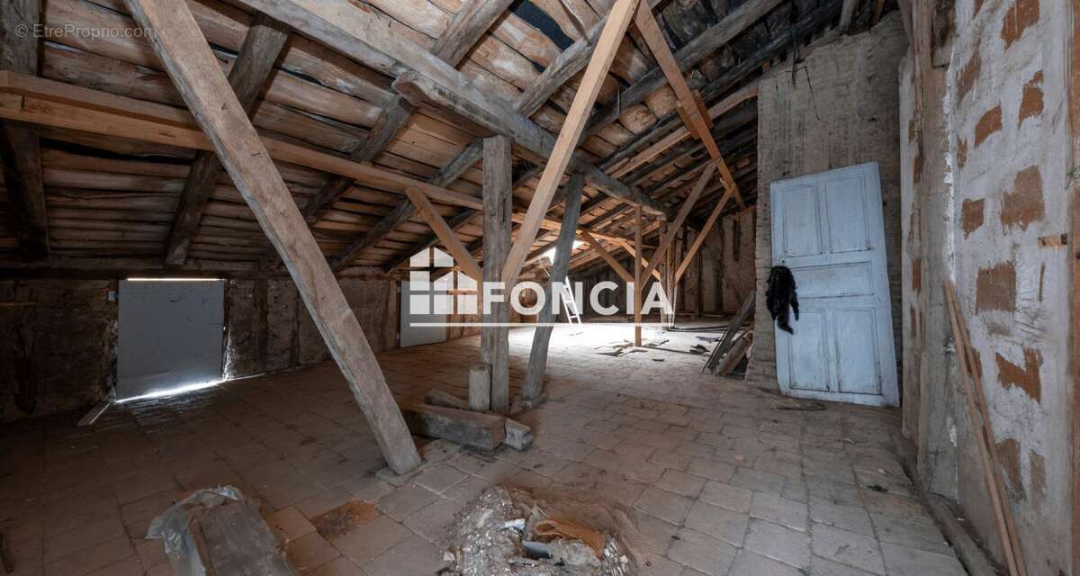 Appartement à RIEUMES