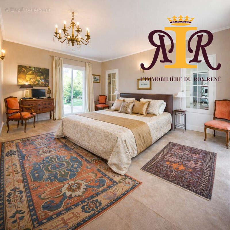 Maison à SAINT-GILLES