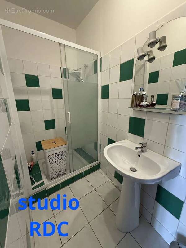 Appartement à TOURVES