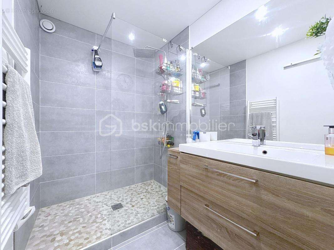 Appartement à LE CHESNAY