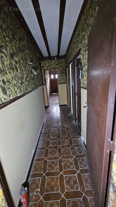 Maison à PRUNAY-LE-GILLON