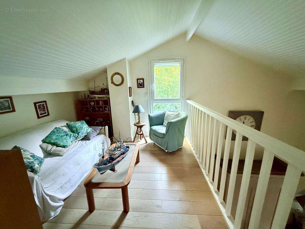 Maison à L&#039;ISLE-ADAM