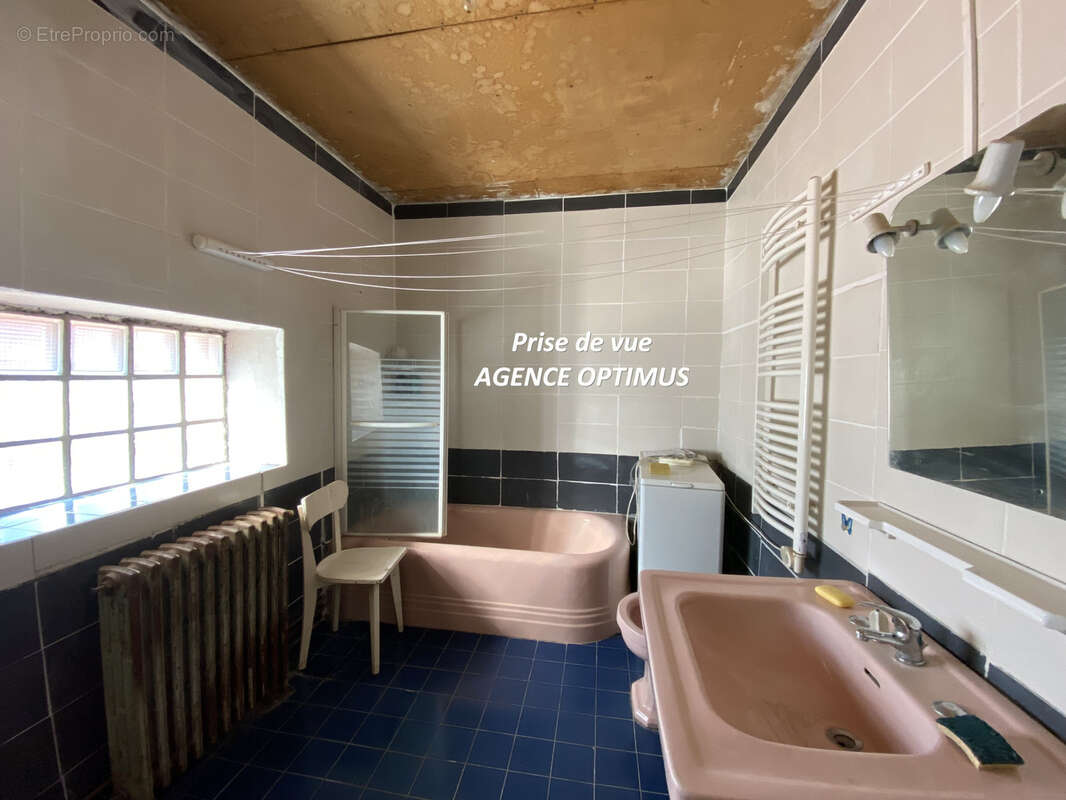 Maison à VILLENEUVE-LA-GUYARD