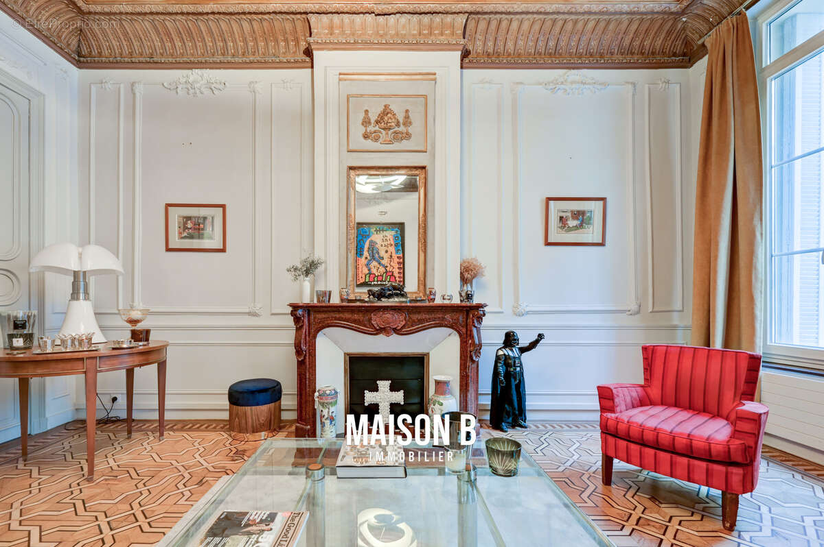 Appartement à MARSEILLE-6E