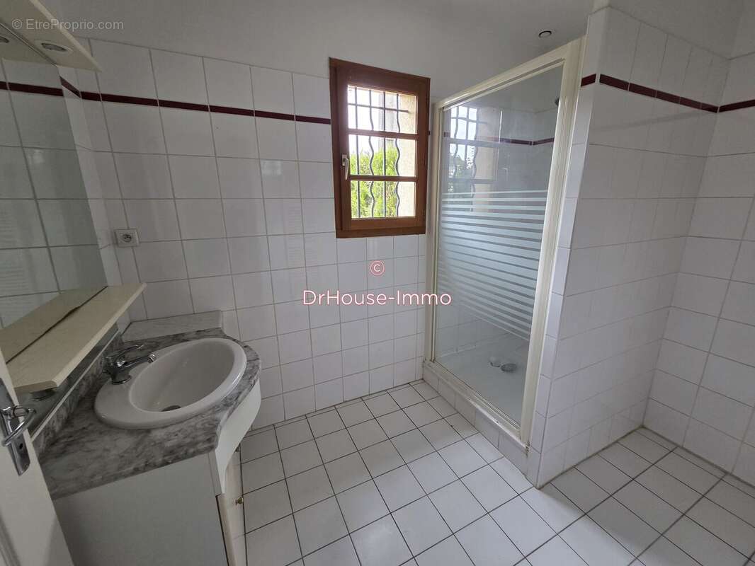 Maison 119 m² à Les Noes-Pres-Troyes  - photo 16