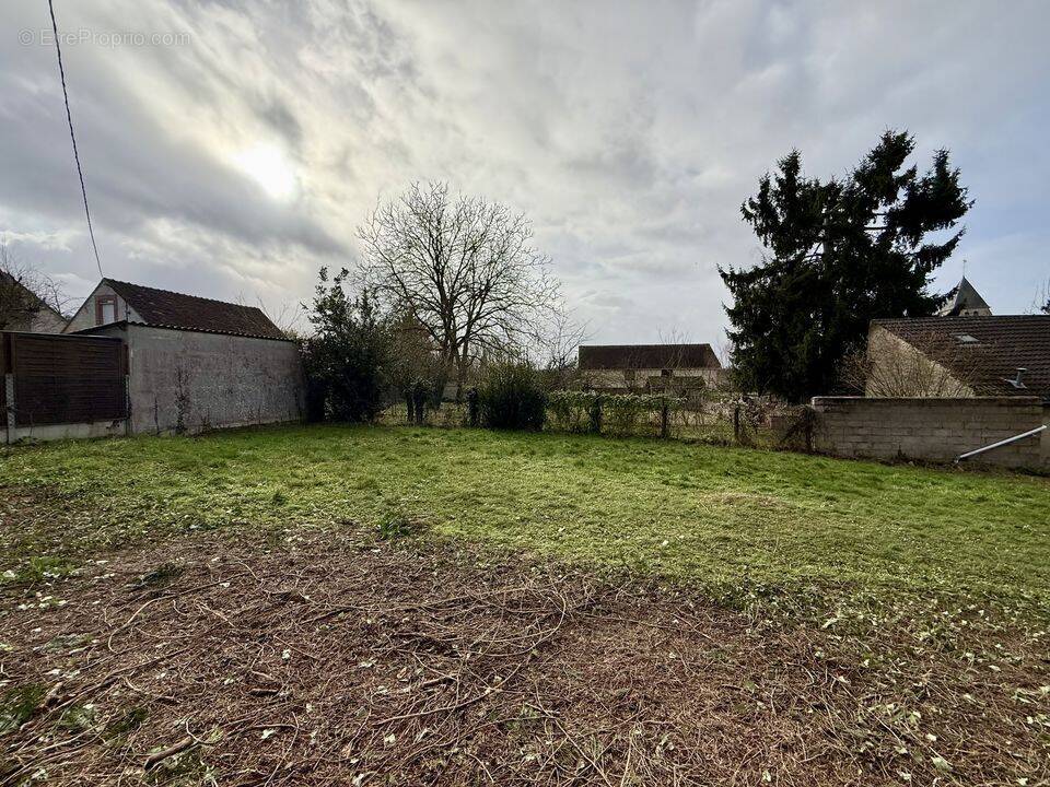 Terrain à MICHERY