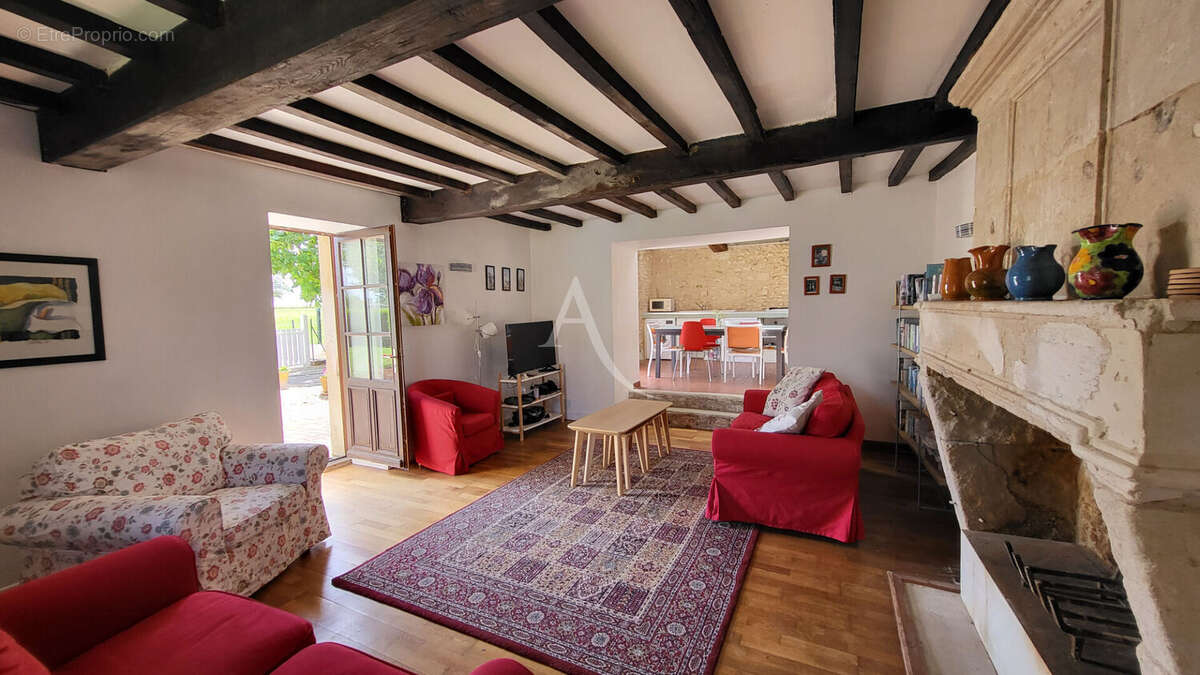 Maison Mortagne Sur Gironde 4 pièce(s) 135 m² - photo 6