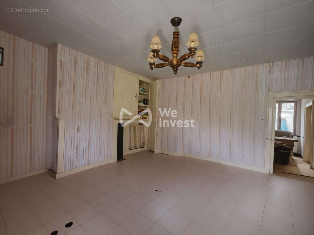 Maison à BUIRONFOSSE