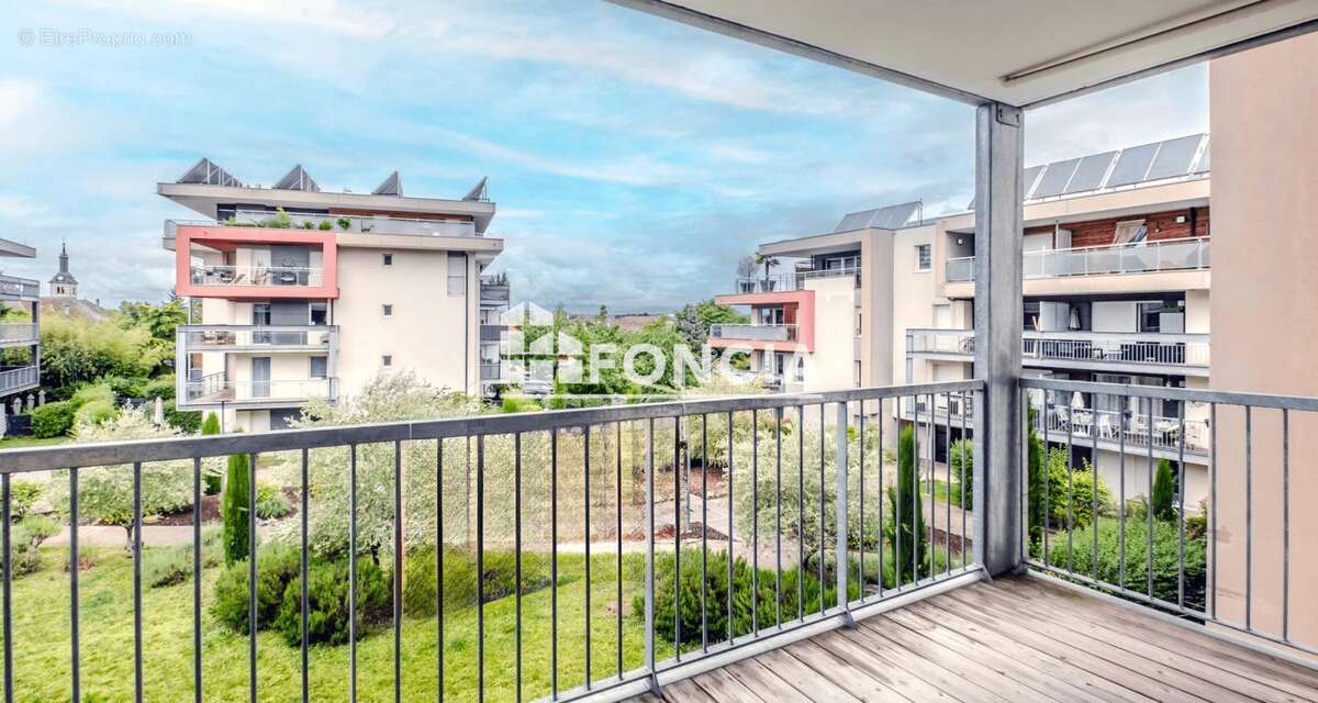 Appartement à DOUVAINE