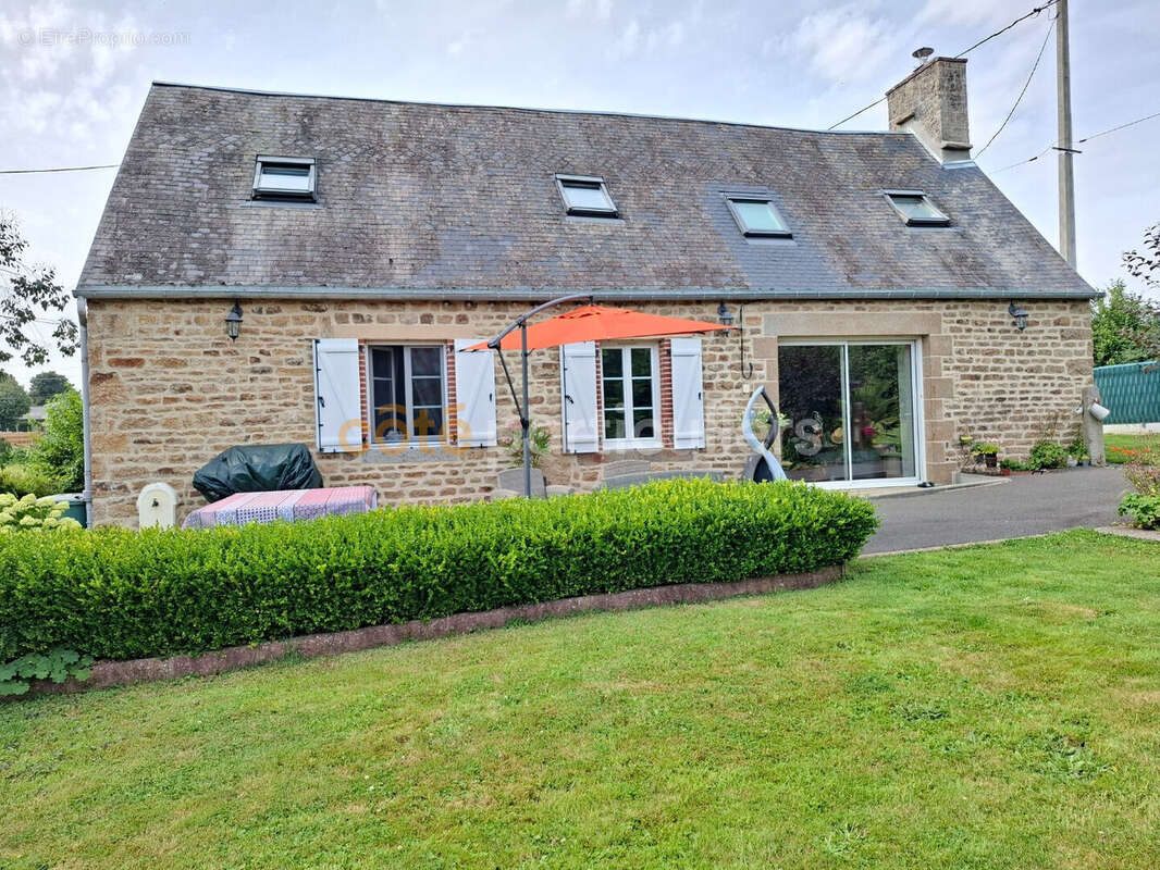 Maison à VILLEDIEU-LES-POELES