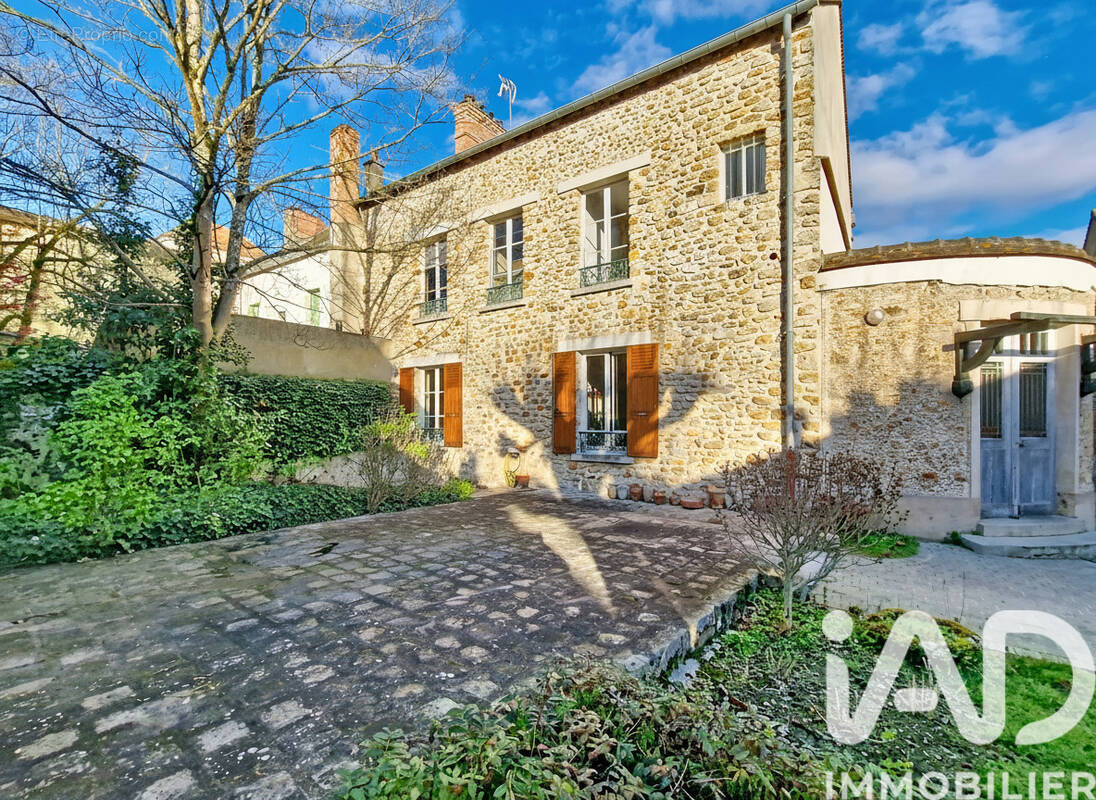 Photo 1 - Maison à BRIIS-SOUS-FORGES