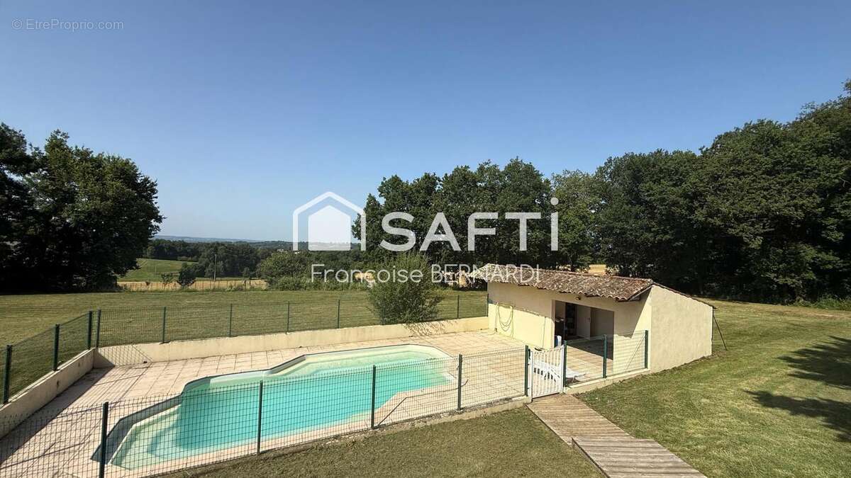 Maison 236 m² à Pailloles  - photo 7