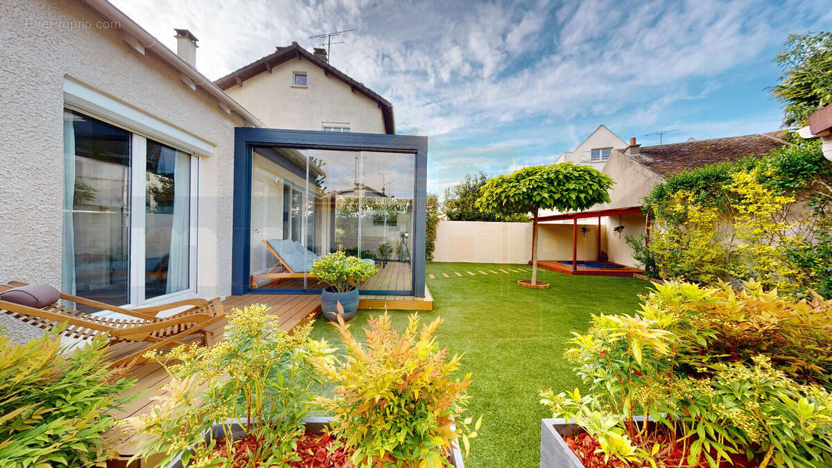 Maison 6P environ 110 m2 utiles, 4 chambres, garage indépendant - photo 18
