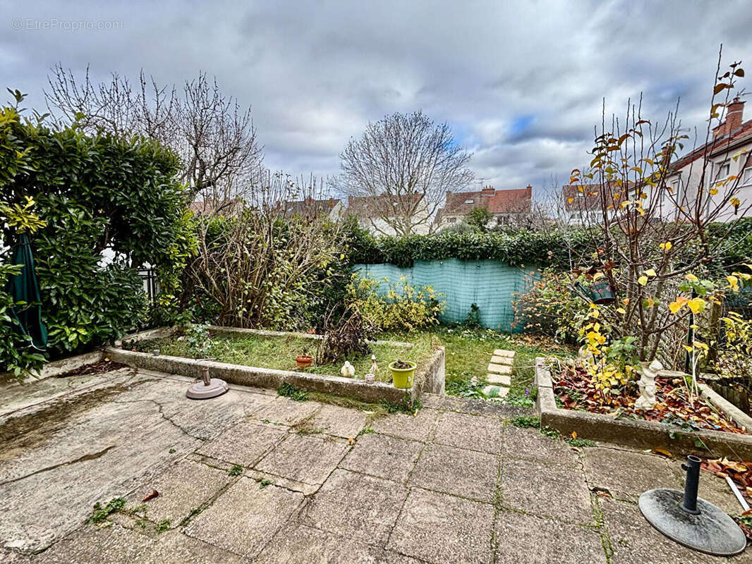 Maison à MARSANNAY-LA-COTE