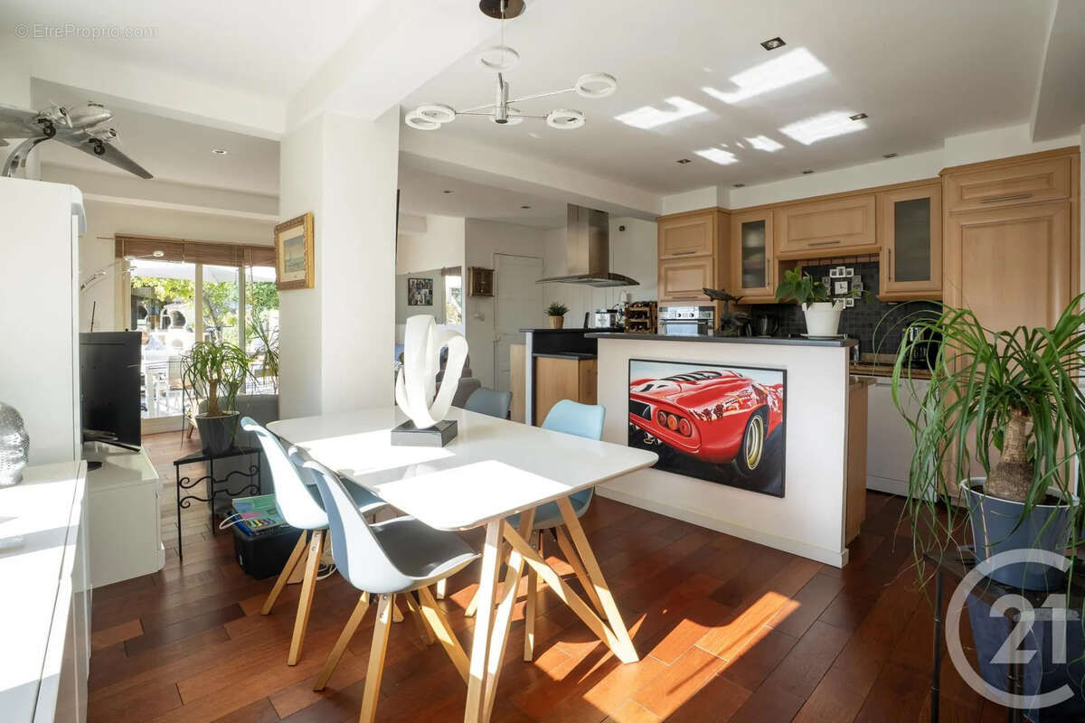 Maison à ROQUEBRUNE-CAP-MARTIN