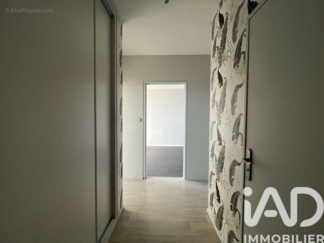 Photo 8 - Appartement à LIMOGES