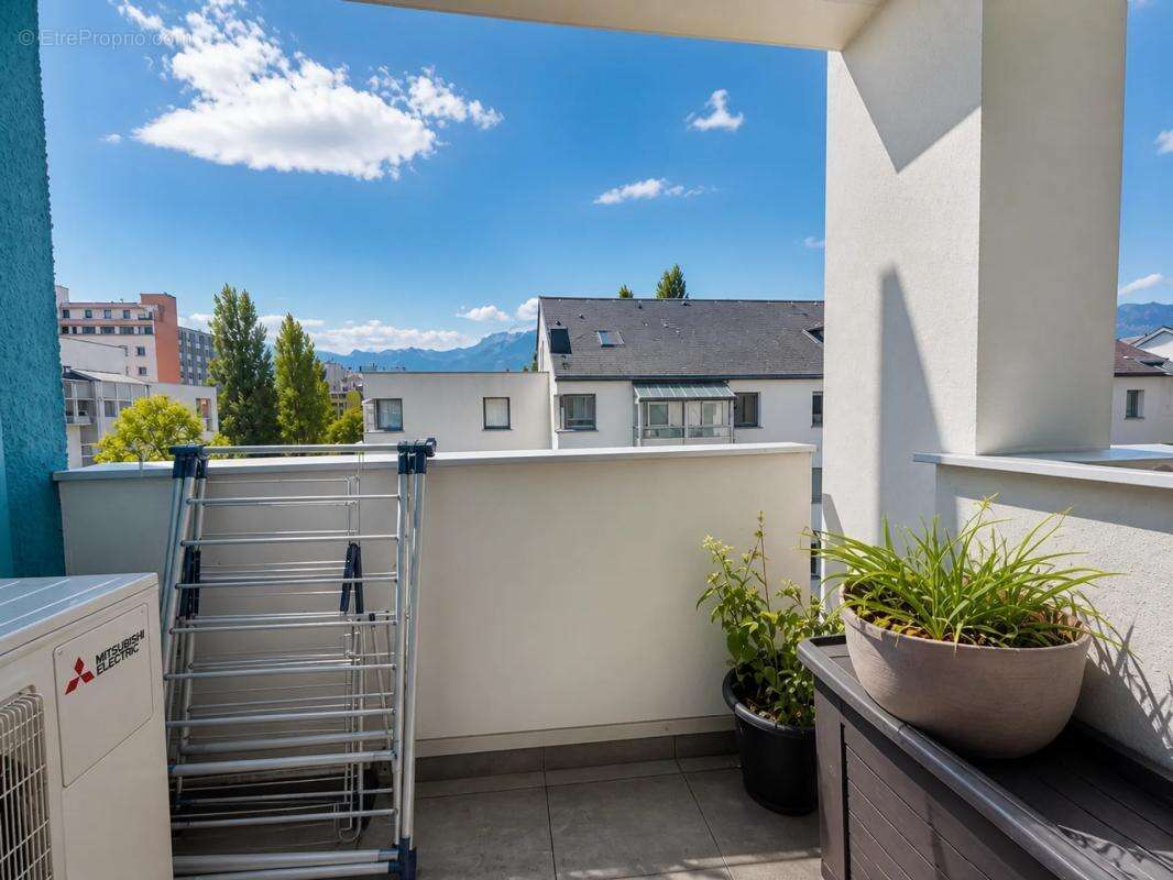 À vendre en exclusivité – t4 rénové – dernier étage avec balcon - photo 10