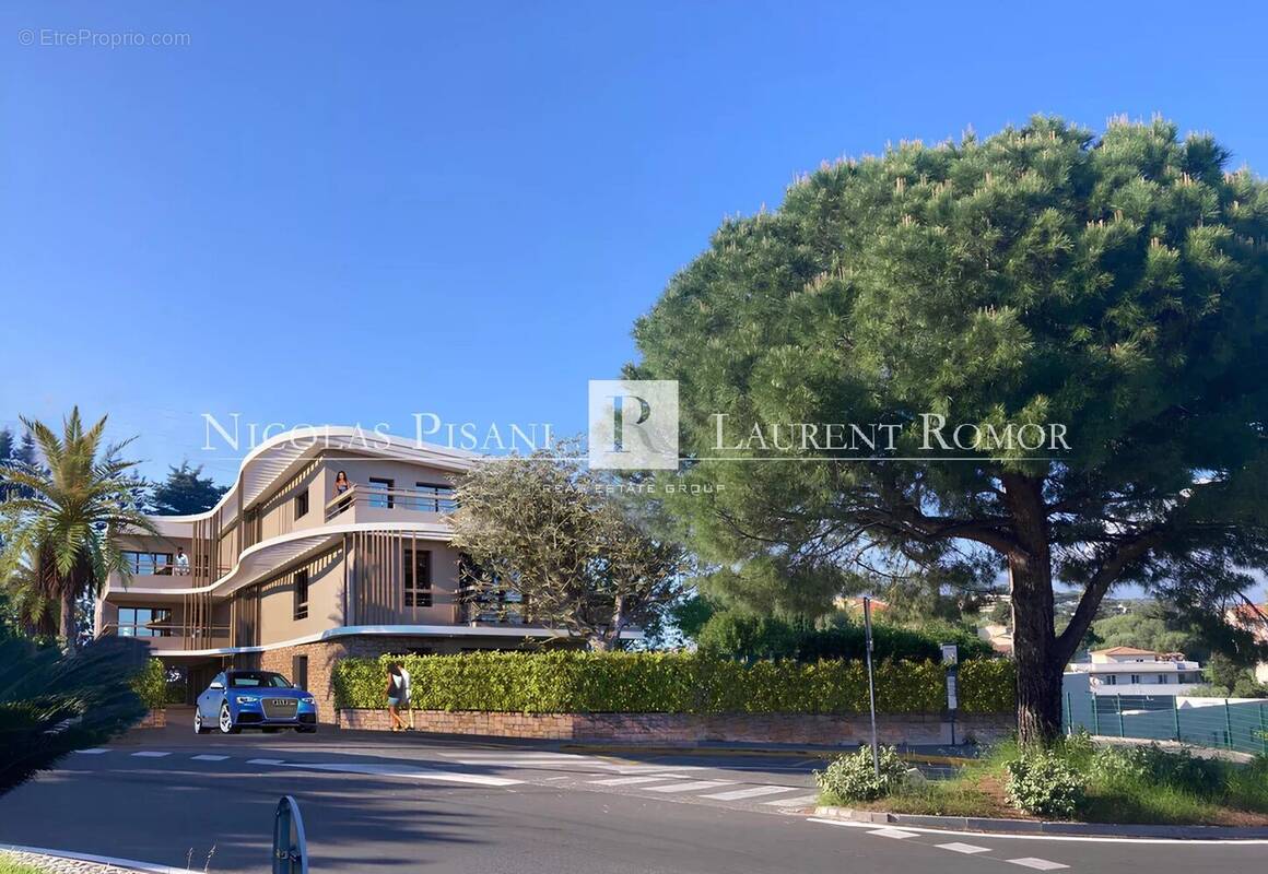 Appartement à VILLENEUVE-LOUBET