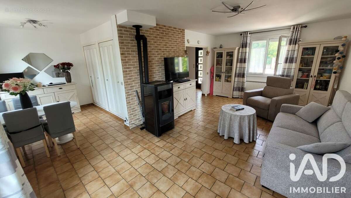 Maison 100 m² à Le Mee-Sur-Seine  - photo 7