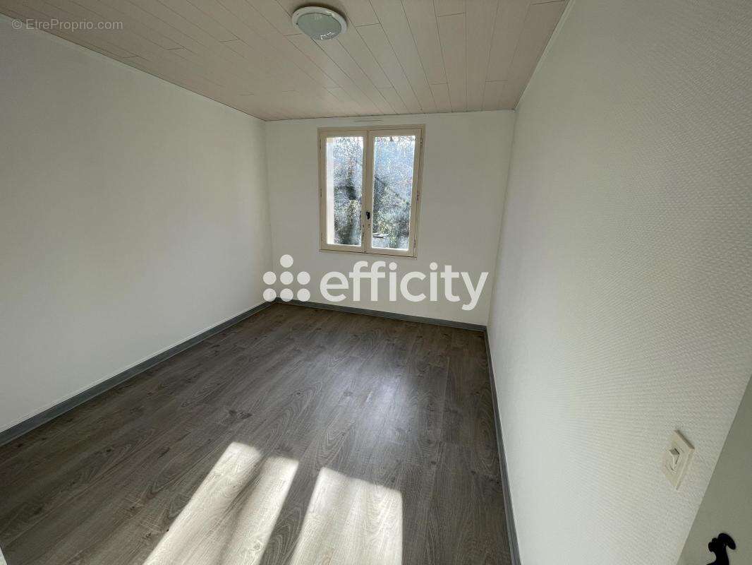 Maison 170 m² à Apt  - photo 12