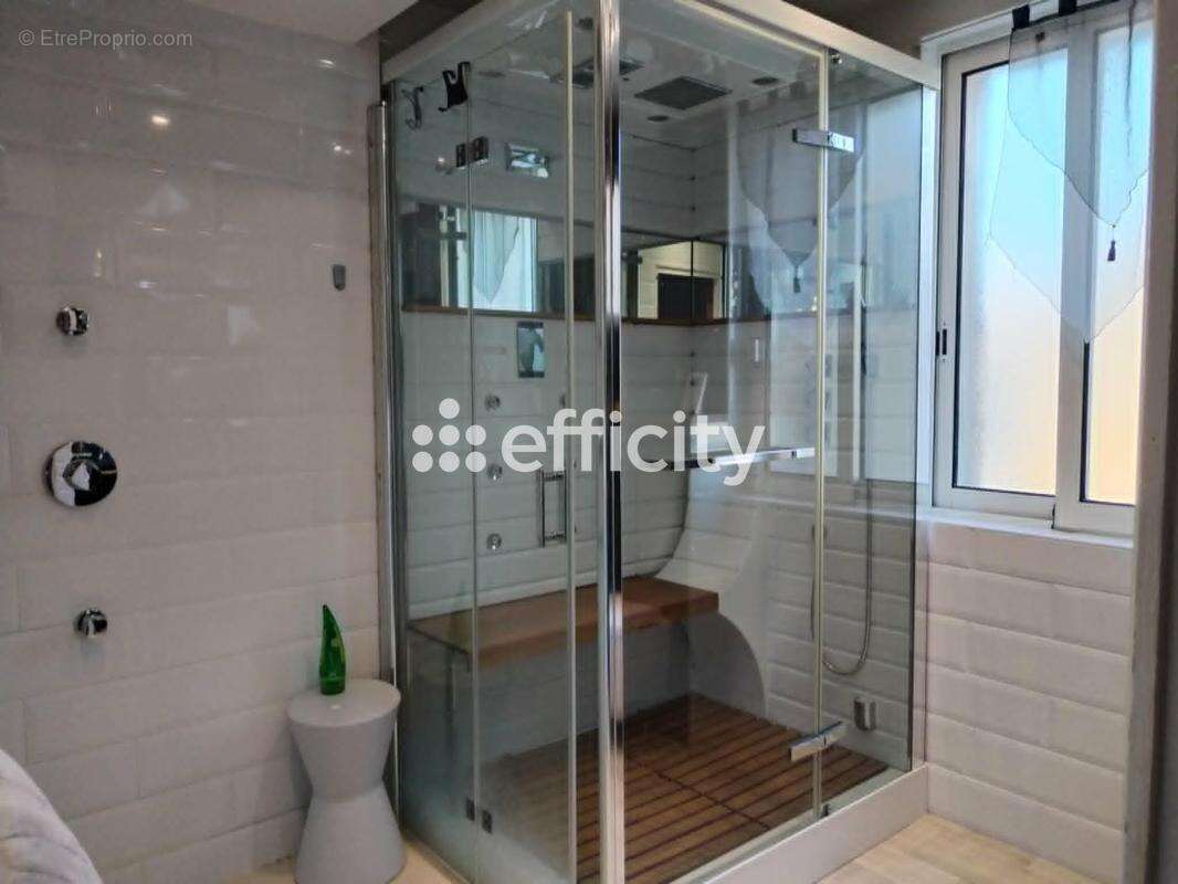 Maison 11 pièces 400 m² à vendre à Surtainville (50270) - photo 15