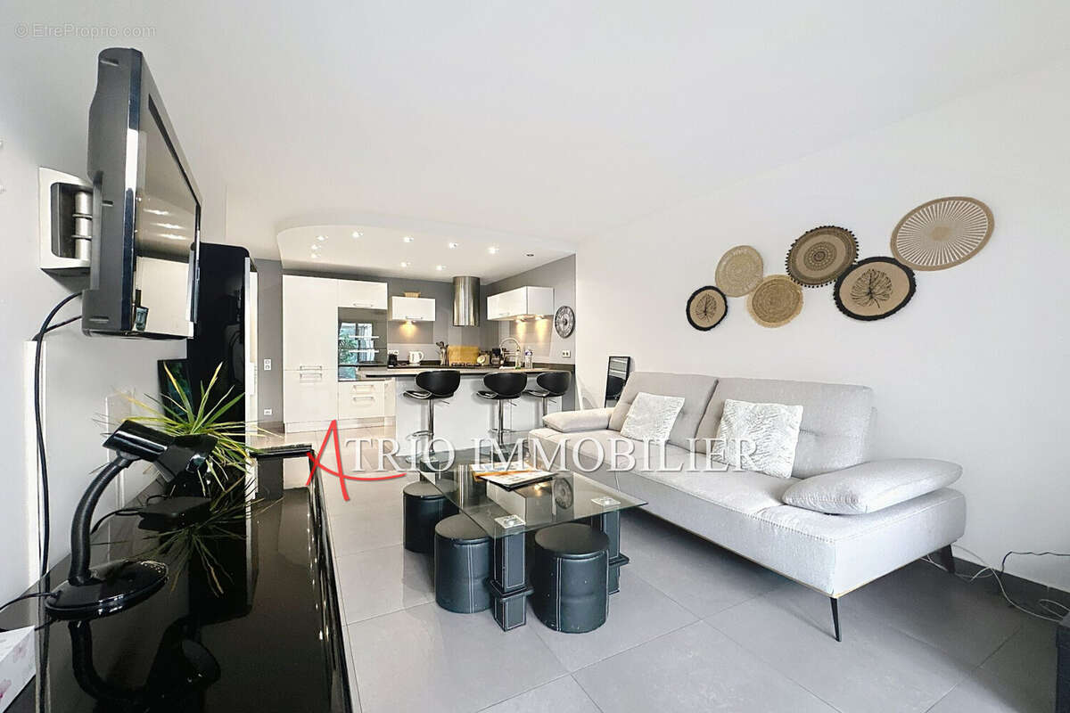 Maison à CAGNES-SUR-MER