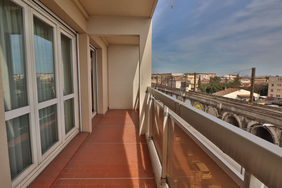 Appartement à NIMES