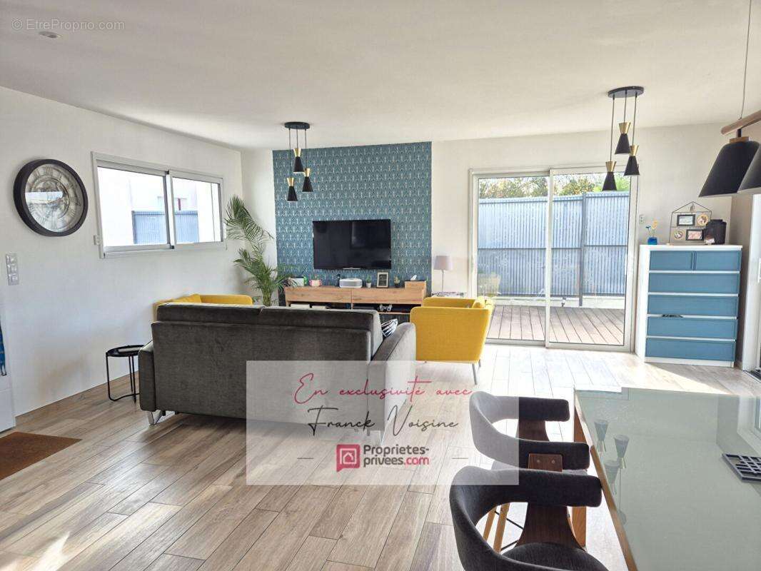 Maison à BEAUREPAIRE