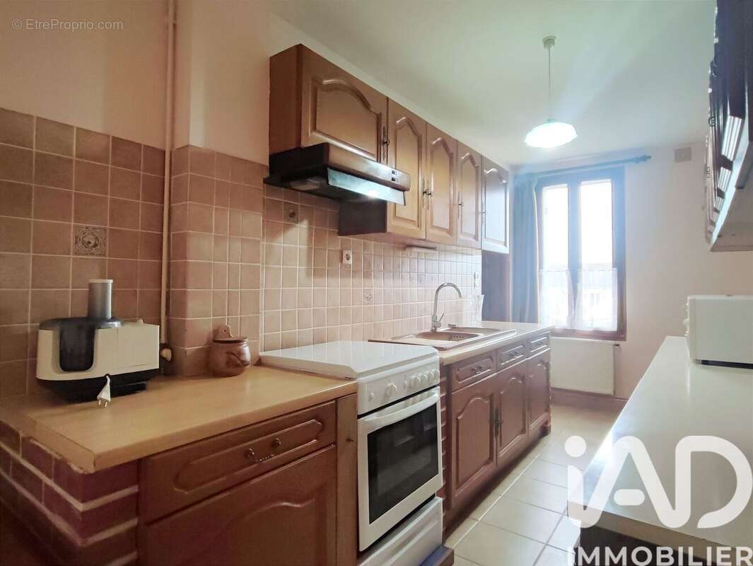 Photo 4 - Appartement à LACHAPELLE-AUX-POTS