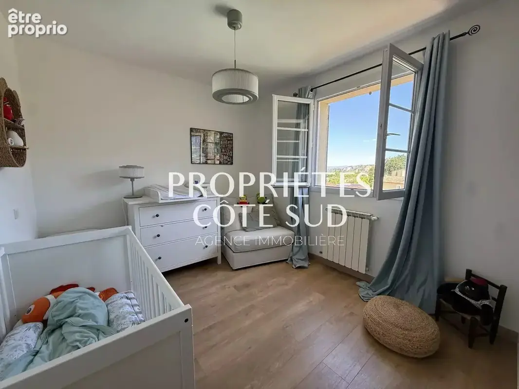Villa T5 137 m2 avec piscine garage double et vue - photo 10