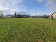 Photo 1 - Terrain à EPINAL