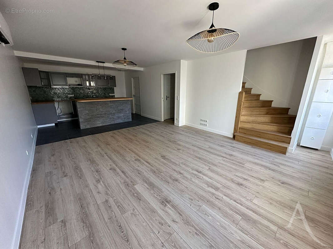 Appartement à MANTES-LA-JOLIE