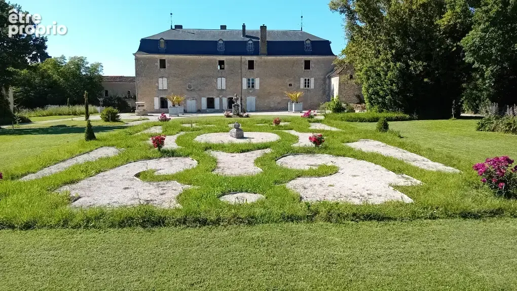 Maison à FONTENILLE