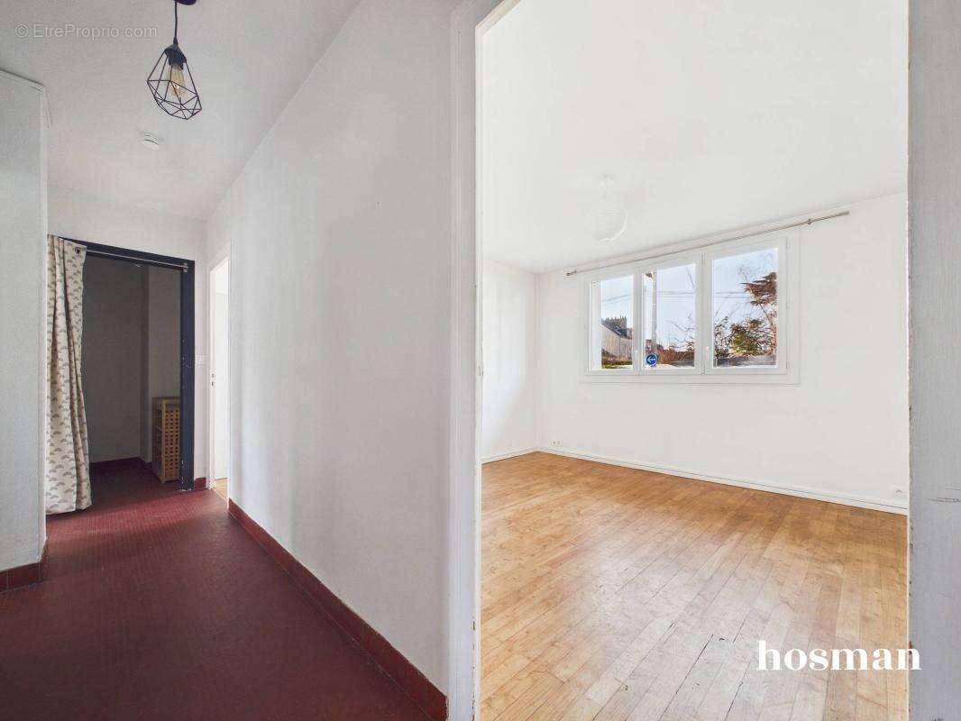 Ravissant appartement T3 de 56 m2 avec garage boxé et cave - Rue du Port Guichard, Quartier Saint-Donation / Tortière à Nantes - photo 20