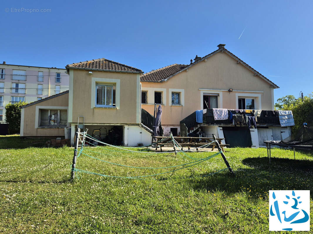 Maison à MORTAGNE-AU-PERCHE