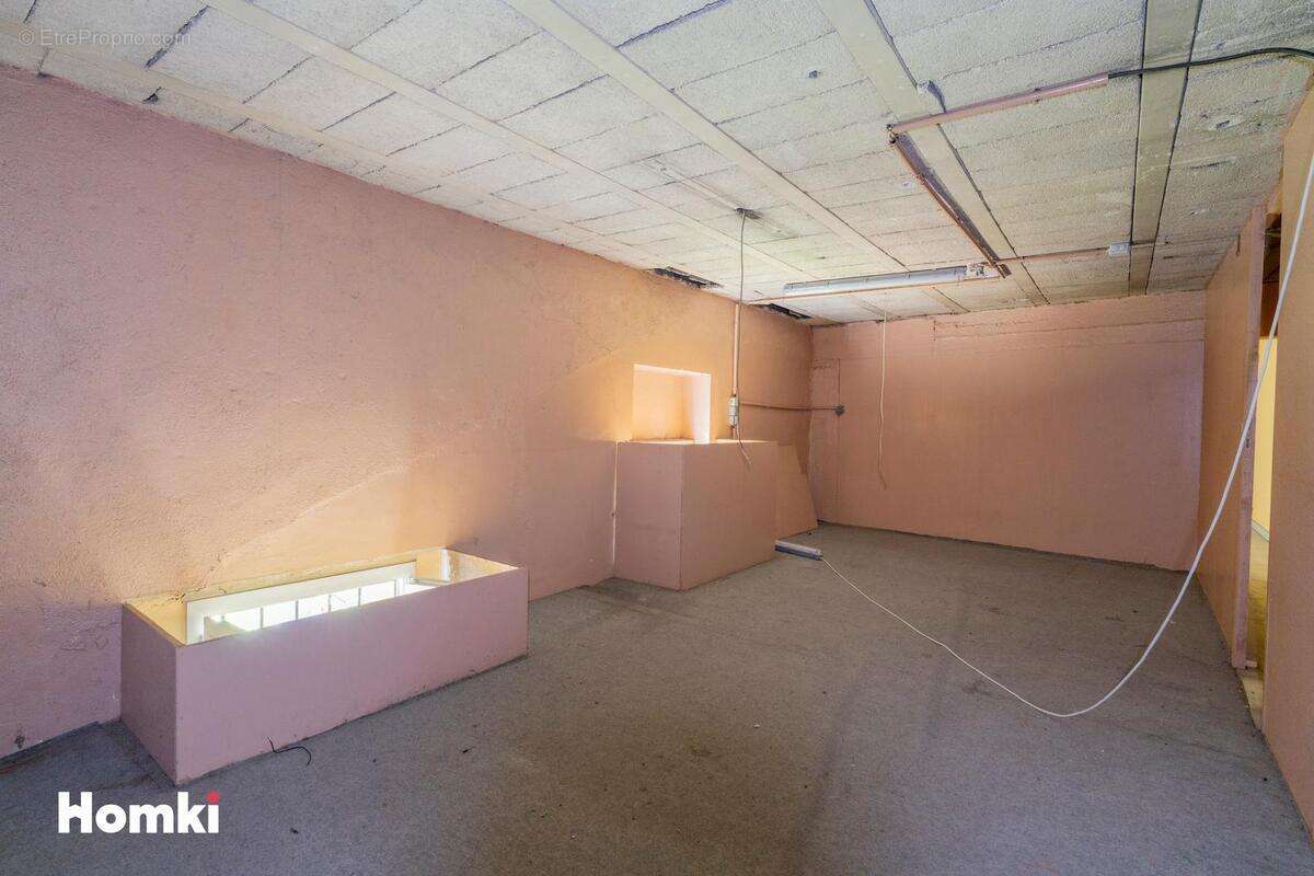 Autre à MARSEILLE-15E