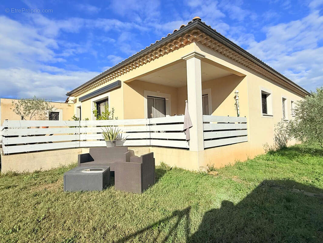 Maison à PIERRELATTE