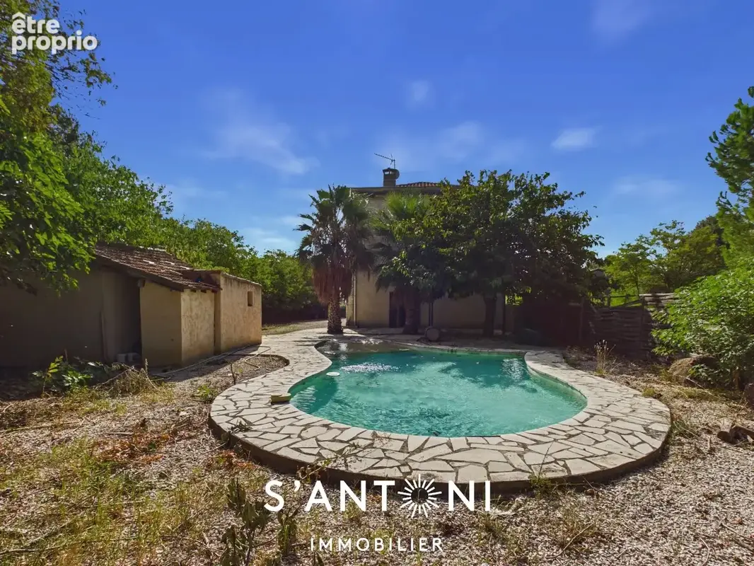 Ancienne gare de Florensac  Maison atypique de 137 m² avec piscine - photo 2