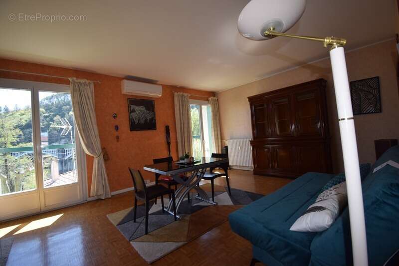 Appartement à CAHORS