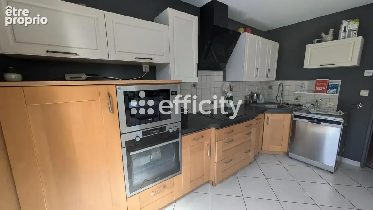 Maison 8 pièces 140 m² à vendre à Gondecourt (59147) - photo 4