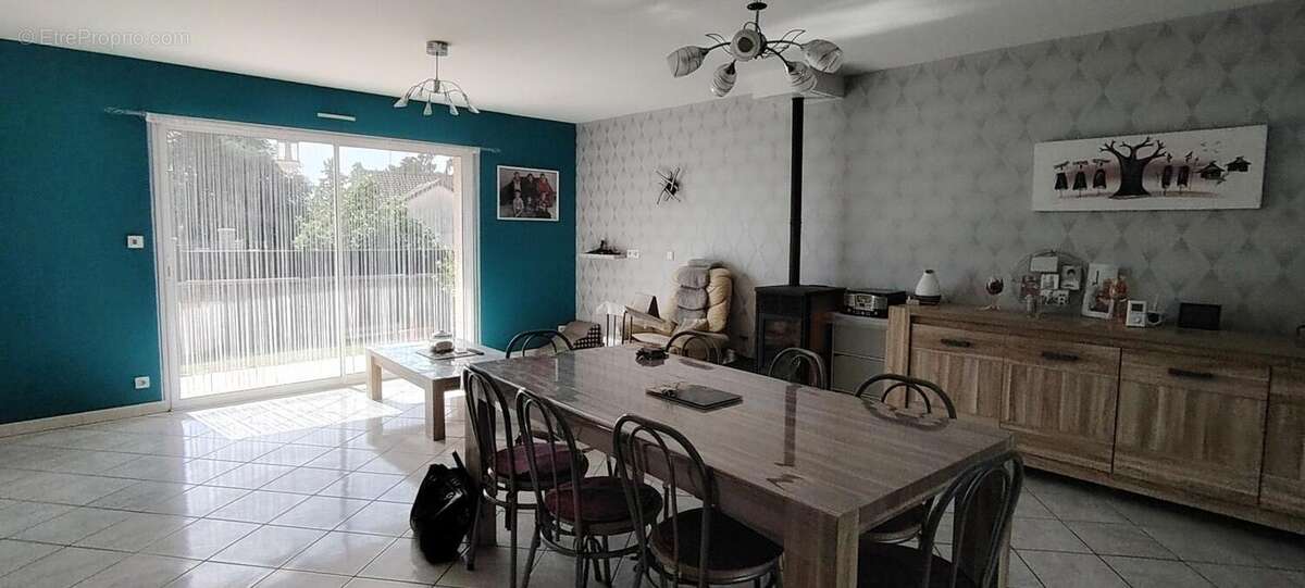Photo 2 - Maison à CHATELLERAULT
